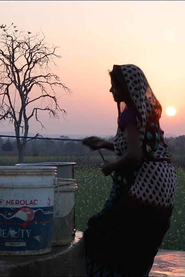 Bhawra, Tera Pani