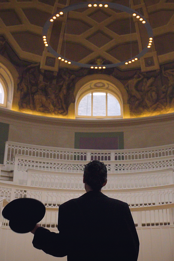 Intermediacy: The Life of Dr. Magnus Hirschfeld