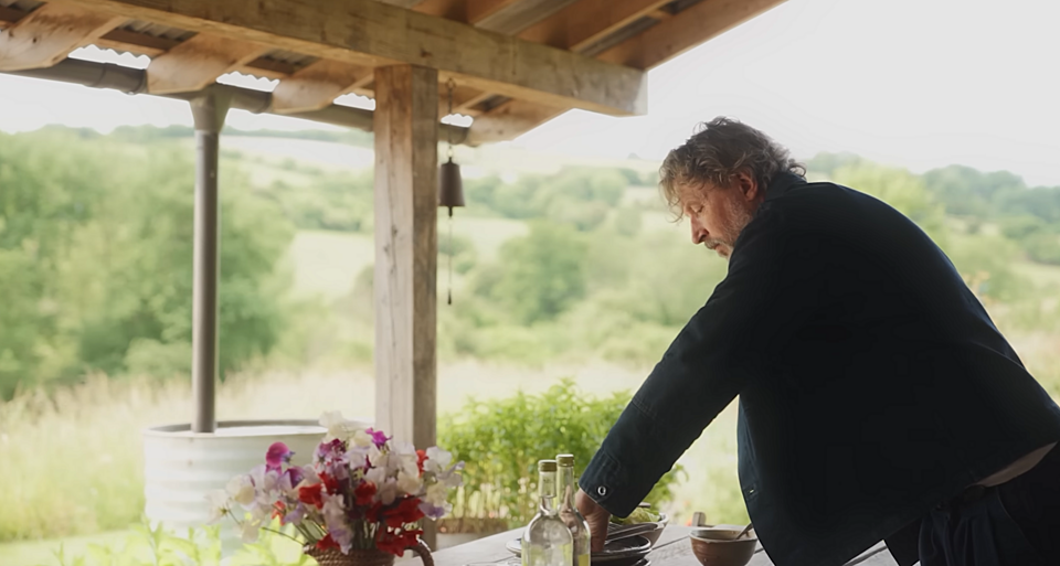 Ffe694de708bc83f34614d980641b2dc